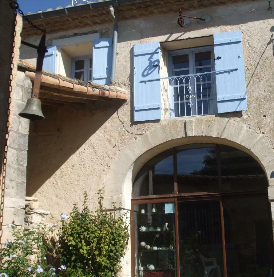 Chambres D'Hotes Dans Maison D'Artiste Galargues Экстерьер фото