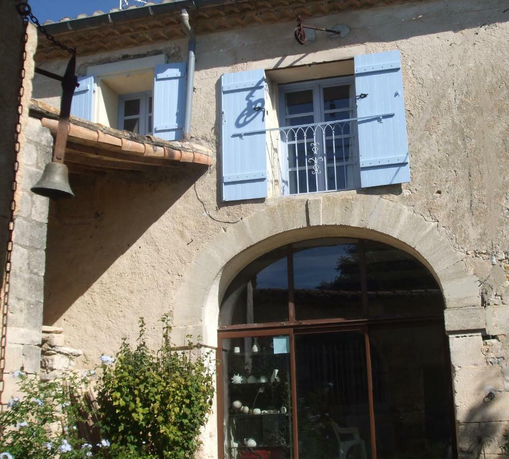 Chambres D'Hotes Dans Maison D'Artiste Galargues Экстерьер фото